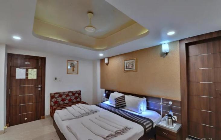 Hotel Shree Vatika Bhopal Exterior photo